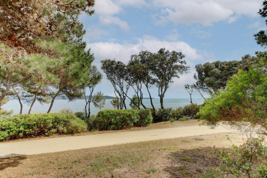 Hotel Belambra Clubs Presqu'Ile De Giens - Les Criques Hyères Exterior foto